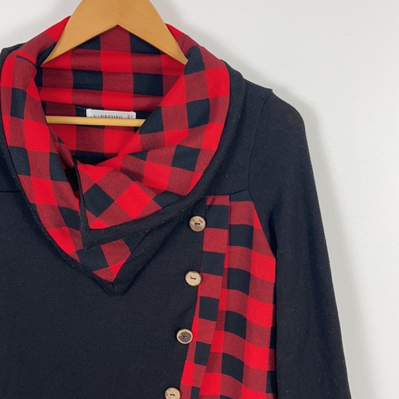 ❤️ 3 for $24 Red Plaid Cowl Neck sweater size 8 - Picture 3 of 4